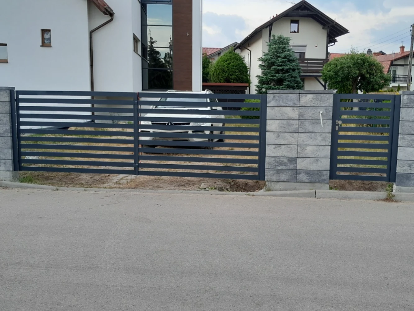 bramy wjazdowe z furtką